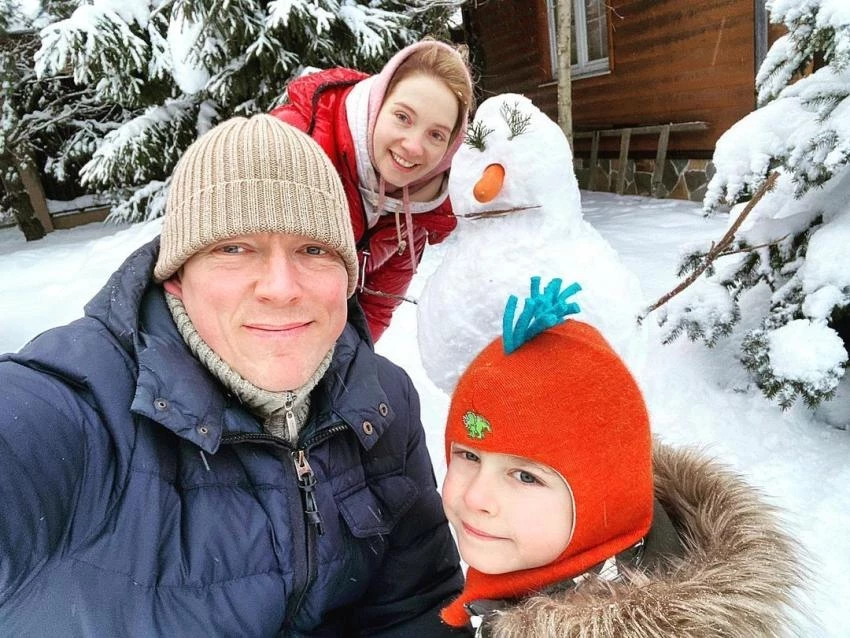 Звезда «Кухни Сергей Лавыгин не смог с первого раза перерезать пуповину