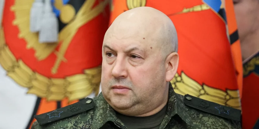 «Генерал Армагеддон не выходит на связь: что известно об «исчезновении Сергея Суровикина