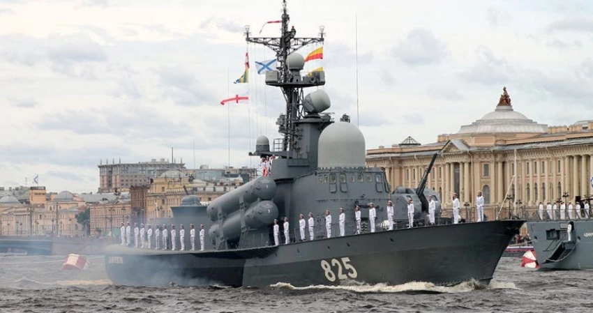 День ВМФ России, поздравления в стихах и красивых открытках
