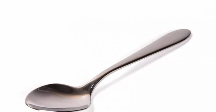 Как с помощью обычной ложки проверить свое здоровье