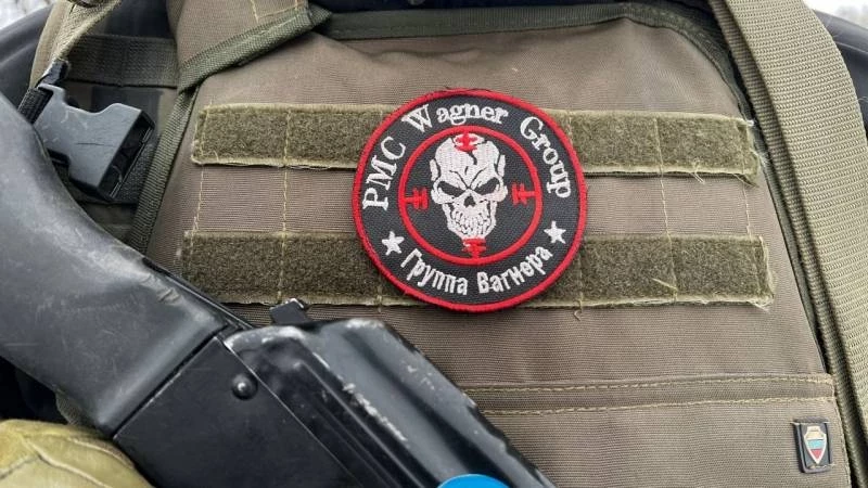 Голливудский актер Джордж Клуни и правозащитник Джон Прендергаст призвали уничтожить «вирус ЧВК «Вагнер — кто поддержал оркестрантов?