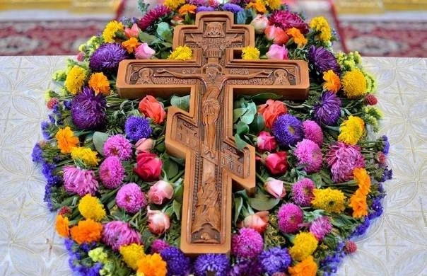 Праздник Происхождения честных древ Животворящего Креста Господня 14 августа: история праздника