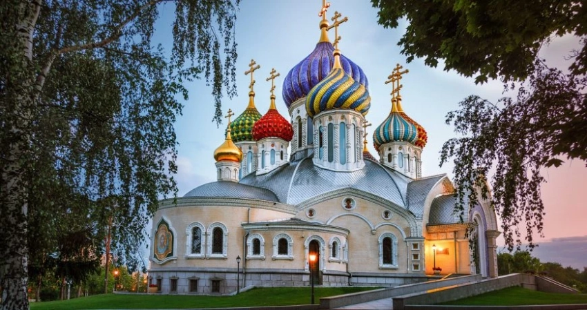 Церковный праздник 27 августа 2023 года, каким святым следует молиться, что можно и нельзя делать