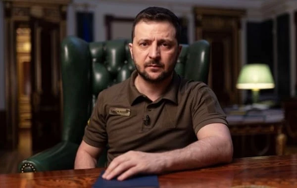 Зеленский исключил мирное урегулирование на Украине путем передачи территорий  
