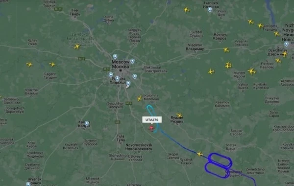 В московских аэропортах отменяют и задерживают рейсы из-за неопознанных воздушных объектов  