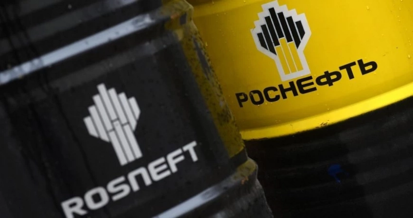 «Мир, дружка и прокачка: «Роснефть и «Транснефть договорились о компенсации убытков за загрязнение нефти в «Дружбе