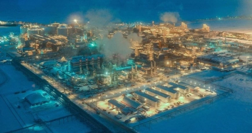 Поставки СПГ по Севморпути с «Ямал СПГ остались на уровне 2022 года, заявили в «Новатэке