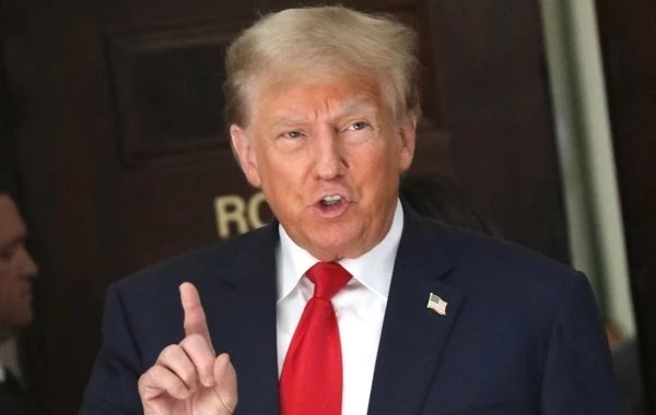 Трамп отверг обвинения в раскрытии тайн о ядерных подлодках США  