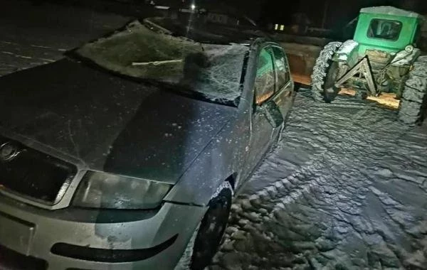 В Башкирии мать и двое детей погибли при падении автомобиля с моста в реку  