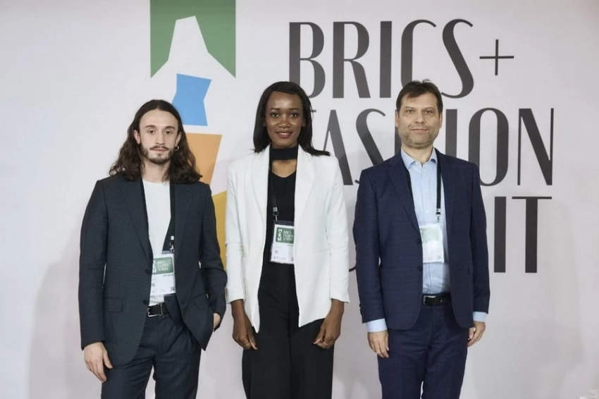 На форуме «BRICS+ Fashion Summit озвучили 5 трендов моды будущего