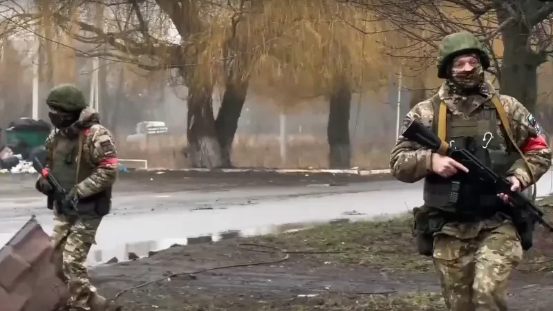 «Русским предстоит показать, что они способны на крупномасштабные прорывы: NYT анализирует продвижение ВС РФ на Донбассе