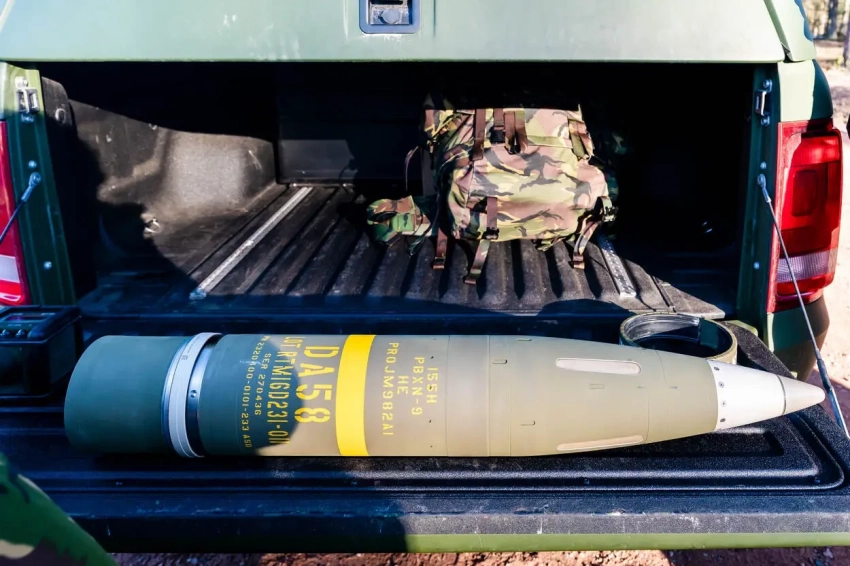 Глава МИД Чехии: чешская инициатива полностью обеспечит ВСУ боеприпасами до начала осени