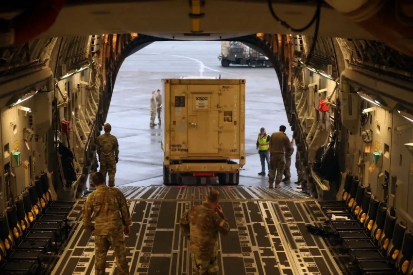 Выделенная Киеву Байденом американская военная помощь заканчивается, но это не имеет значения