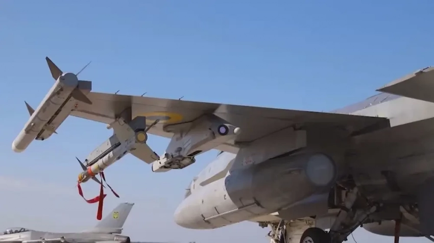 Истребитель F-16 ВС ВСУ был сбит российской ПВО - Минобороны РФ