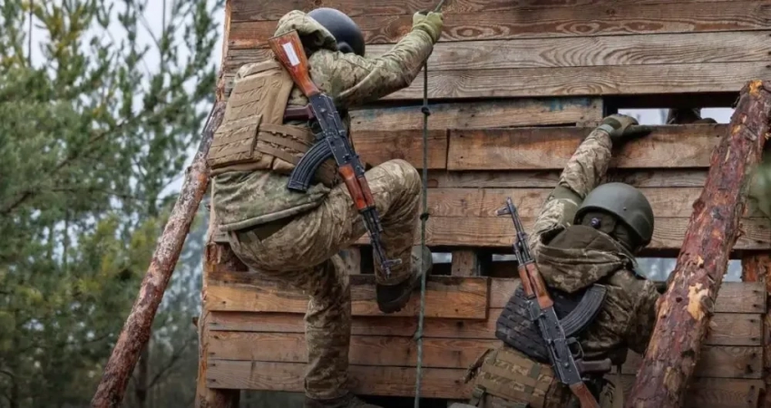 В пулемётчики пойду: Минобороны Украины расширило список боевых должностей для лиц в возрасте до 25 лет