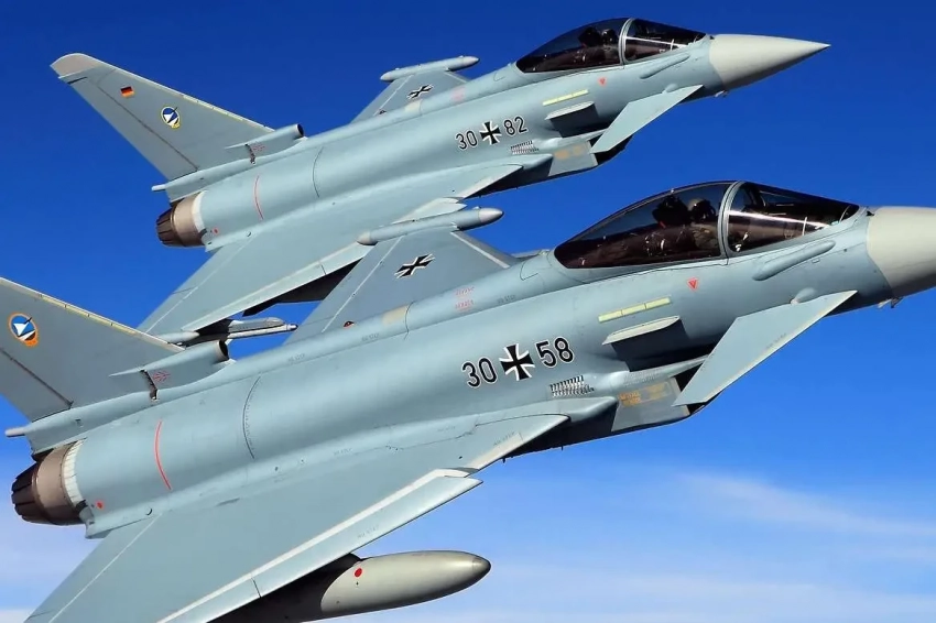 «Мельник надеется на чудо»: украинский дипломат требует от ФРГ передать Киеву треть всей техники бундесвера