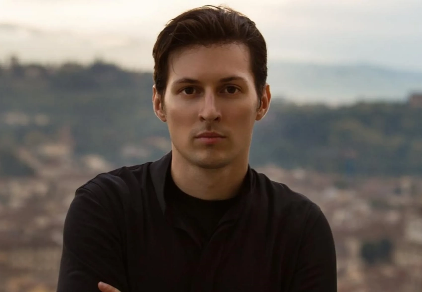 Павел Дуров добился снятия запрета на выезд из Франции