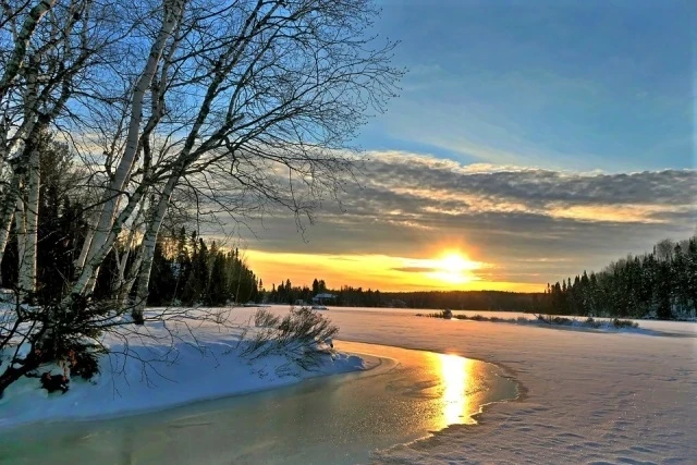 Магические практики для любви, удачи и богатства: как привлечь благоприятные энергии в день зимнего солнцестояния 21 декабря 2025 года