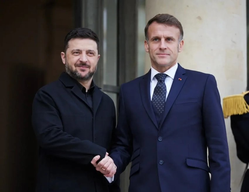 Зеленский заявил, что война должна закончиться как можно скорее