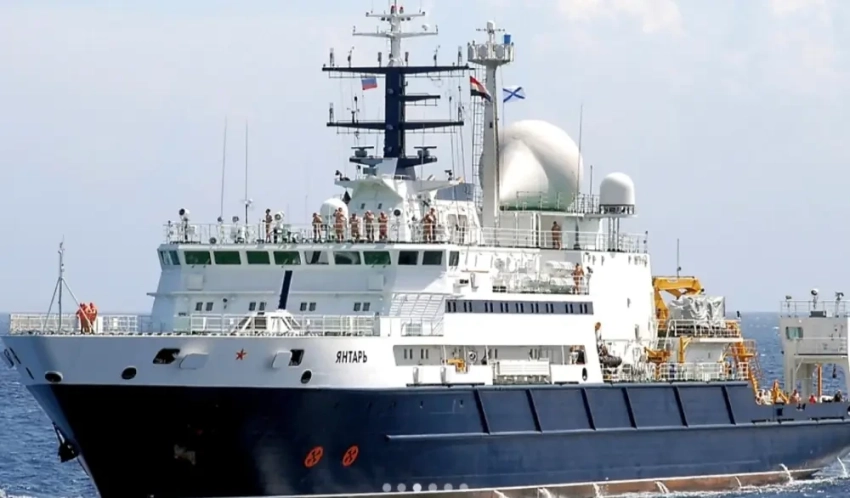 Британский эксперт предложил НАТО захватить и уничтожить российское судно