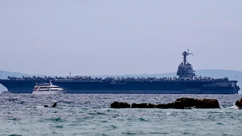 Задушить Мадуро: Трамп тестирует российско-американский конфликт на Венесуэле