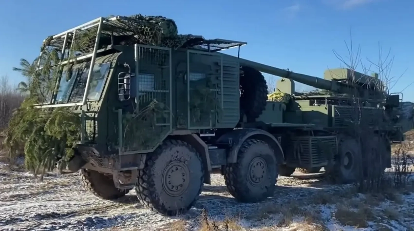 Украинской САУ «Богдана» снова поменяли кабину, но главный недостаток оставили