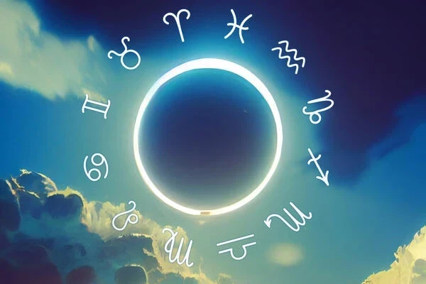 Каким 4 знака зодиака стоит быть осторожными во время коридора затмений с 17 февраля 2026 года