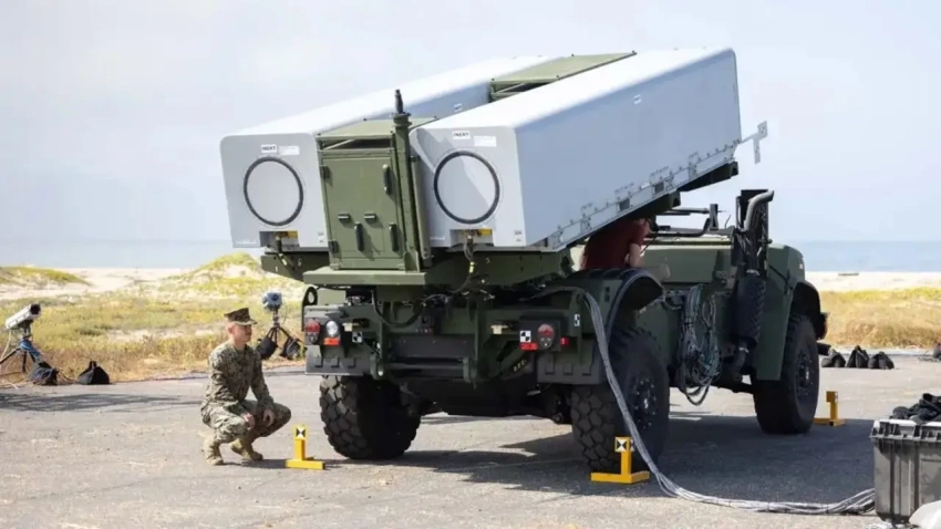 Для КМП США создали малую РСЗО ROGUE-Fires с системой ИИ и полной автономностью