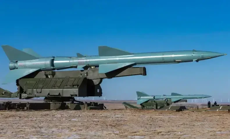 Спутниковые снимки китайских объектовых ЗРК средней и большой дальности