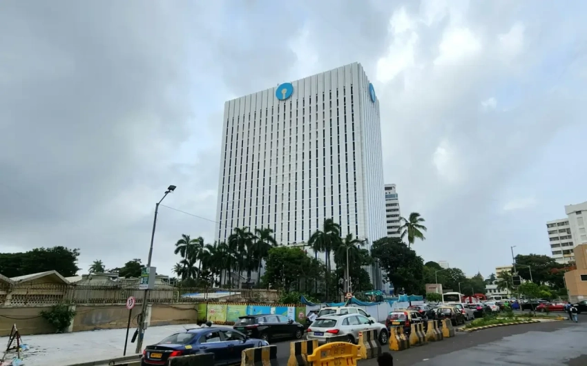 Крупнейший банк Индии отказался проводить платежи за российскую нефть