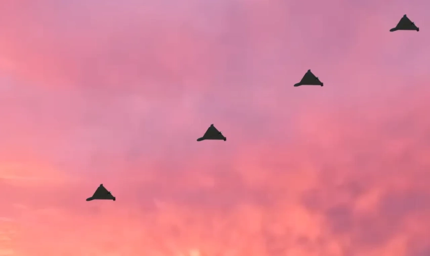 Более 120 «Гераней» в воздухе над Украиной – ПВО киевского режима не справляется