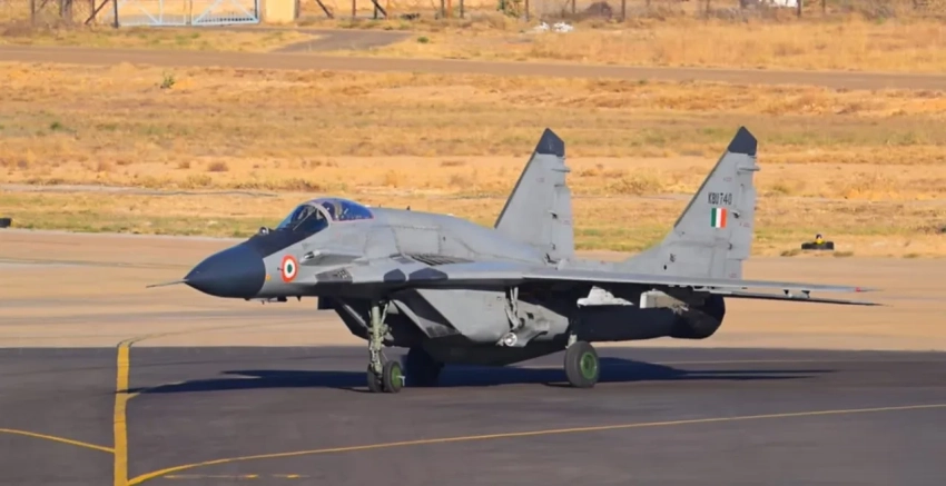 «Замена устаревшим Р-73 на МиГ-29»: Индия отказывается от советских ракет