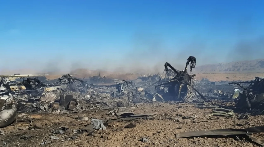 На чём и как улетали спецназовцы США из Ирана: нестыковки в официальной версии